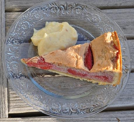 Erdbeeren kann man auch backen: Erdbeertarte mit Crême patissière