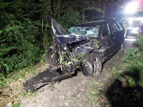 Autounfall Schmiedebrink@Polizei Minden-Lübbecke
