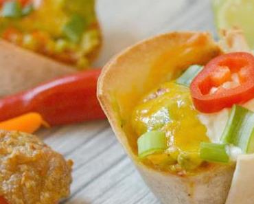 ¡Arriba! Auf geht's nach Mexico mit Tostadas, Mangosalsa, Bohnenpüree und saftigen Albondigas